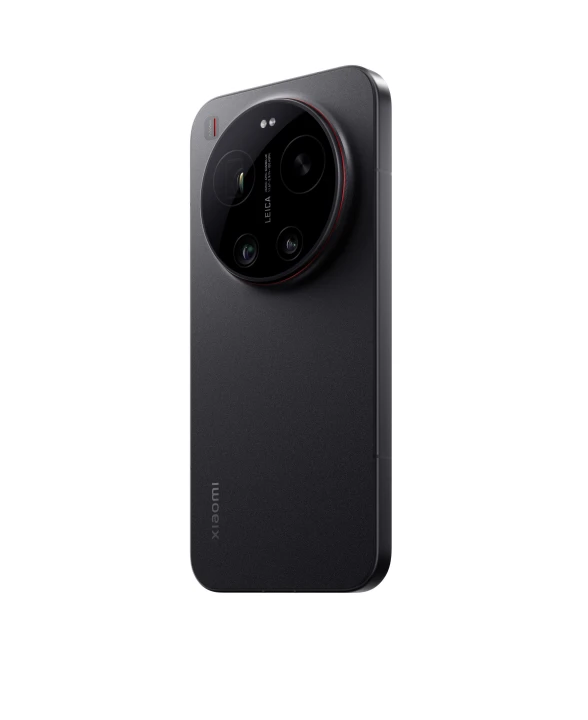 Xiaomi-17-Ultra-8.jpg